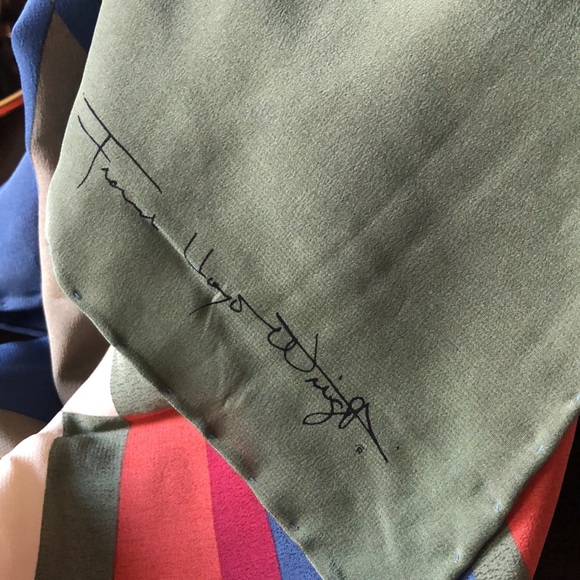 Vintage silk scarf - Picture 3 of 6